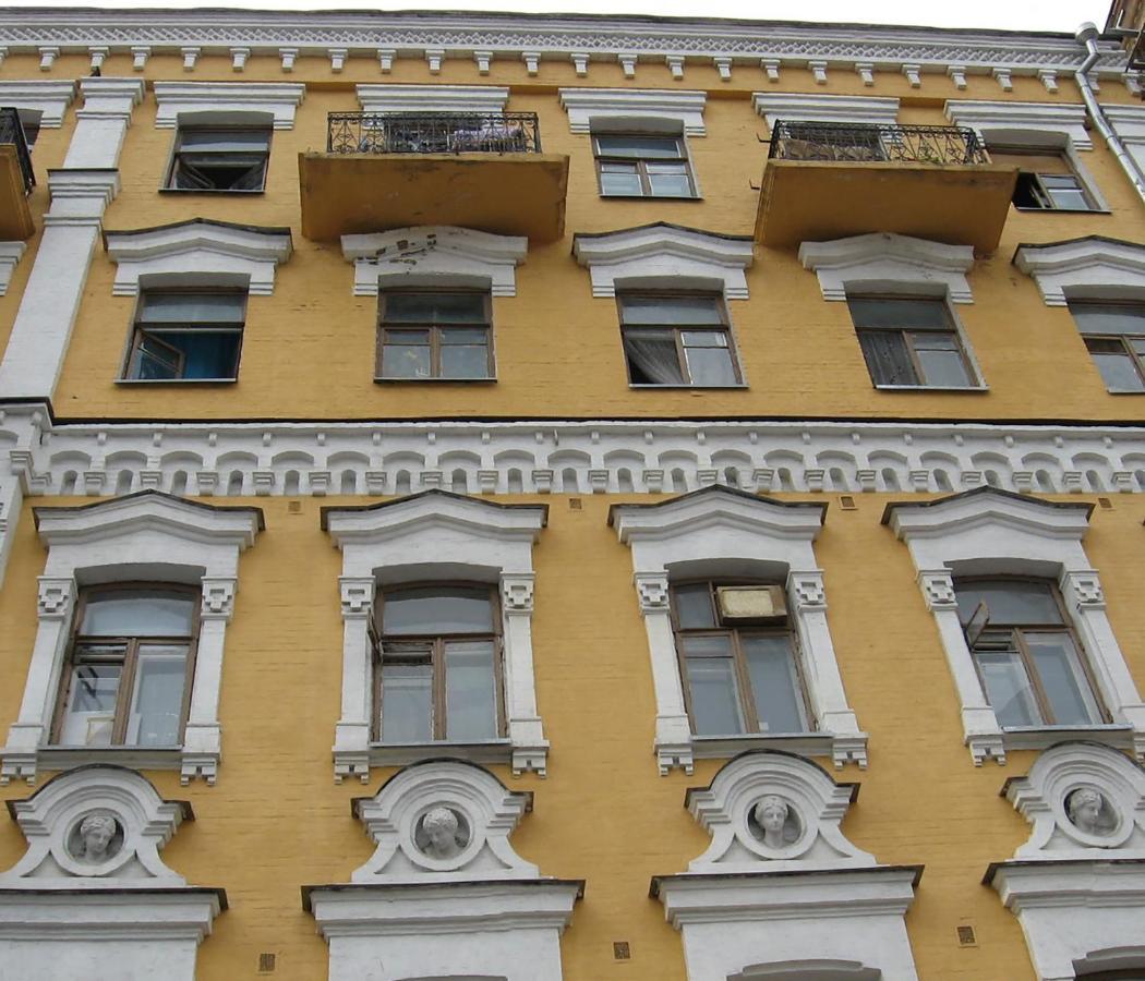 基輔Яркая История公寓 外观 照片